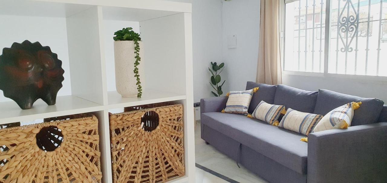 Apartamentos La Libertad 에스테포나 외부 사진
